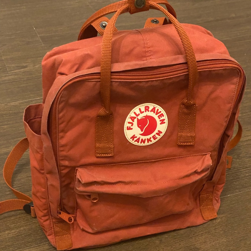 Rust Orange (Autumn Leaf) Fjallraven Kanken Backpack.